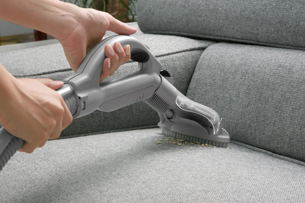 Уход за мягкой мебелью