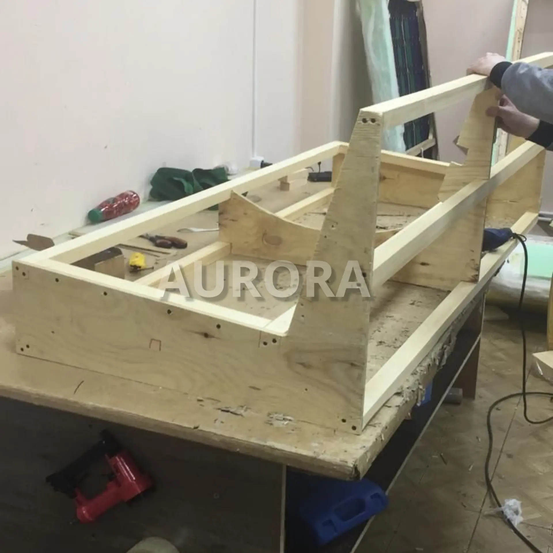 Ремонт каркаса мебели в Иркутске